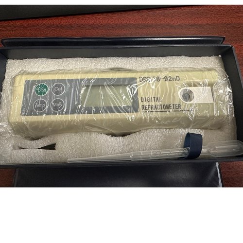 Digital Refractometer